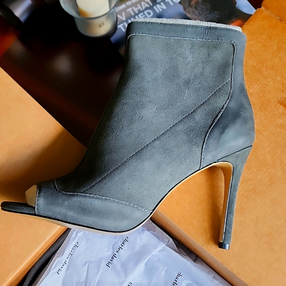 Charles David, 7.5M, dark grey, 3 inch heel, open toe ankle boot, suede